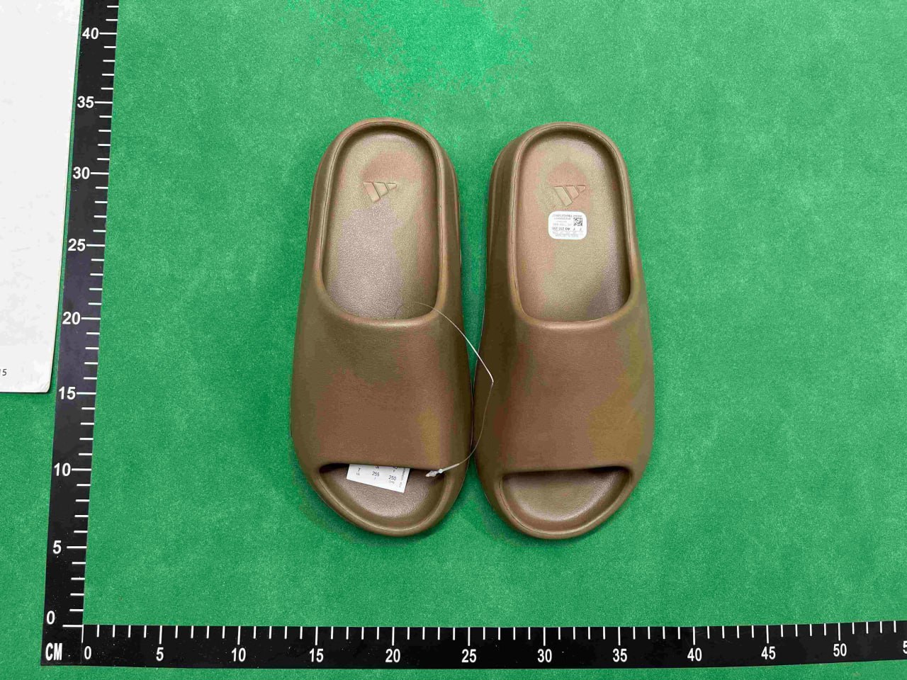 Adidas Yeezy Slide Sandals [14 styles]