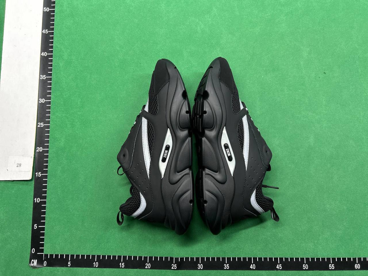 Dior B22 Sneakers [34 styles]