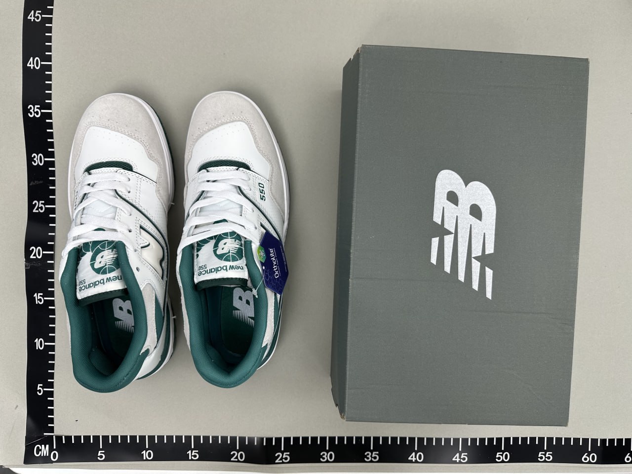 New Balance 550 Sneakers [30 styles]