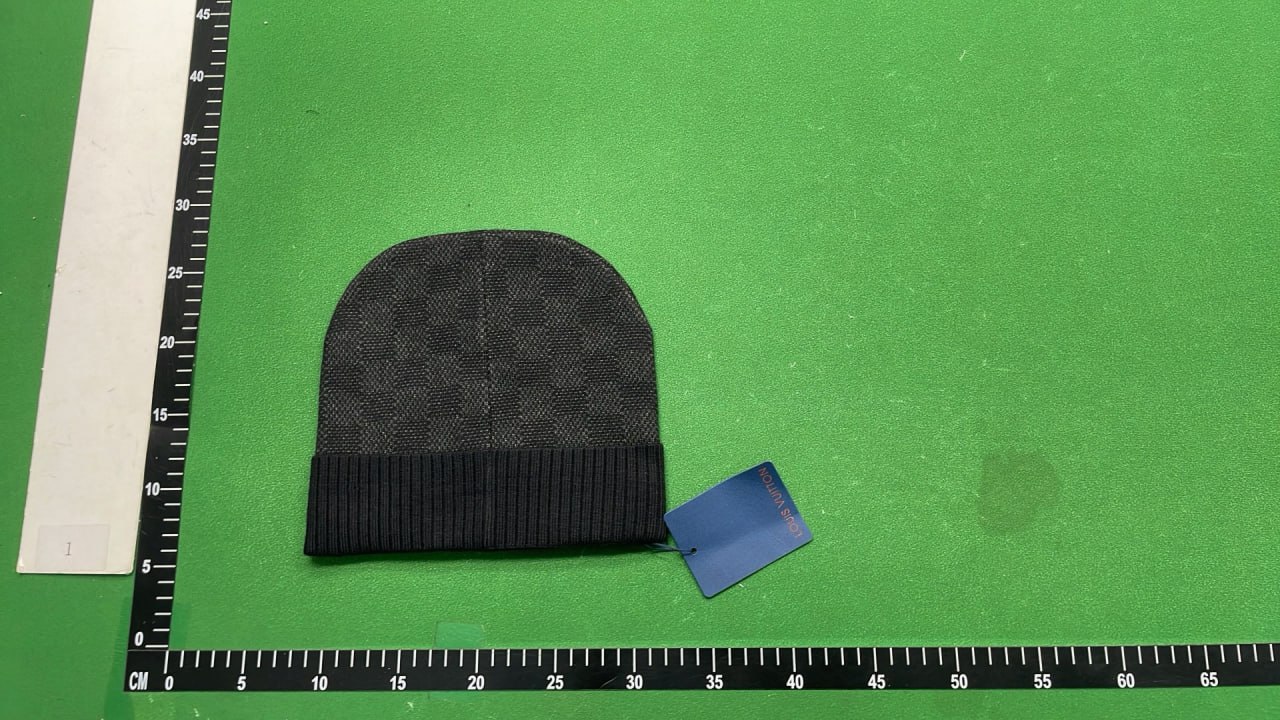 Louis Vuitton Damier Beanie [20 styles]