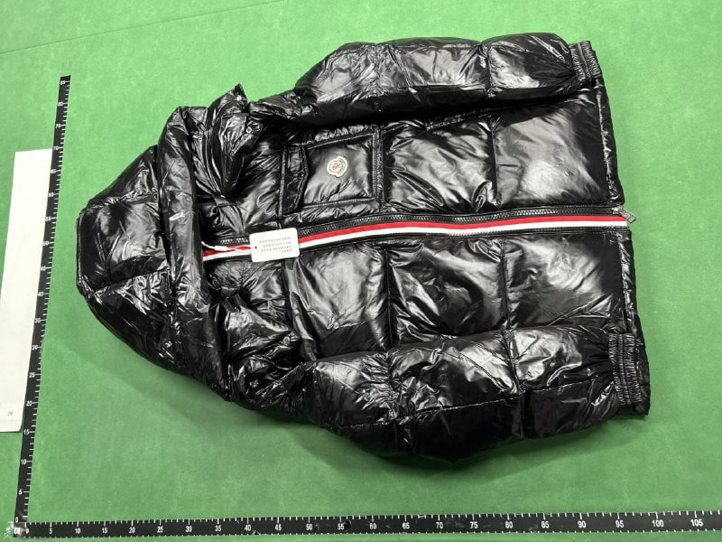 Moncler Maya Puffer Jacket [13 styles]