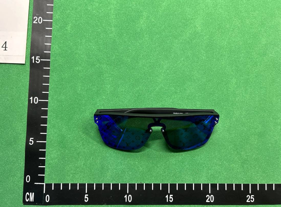 Louis Vuitton Monogram Shield Sunglasses [4 styles]