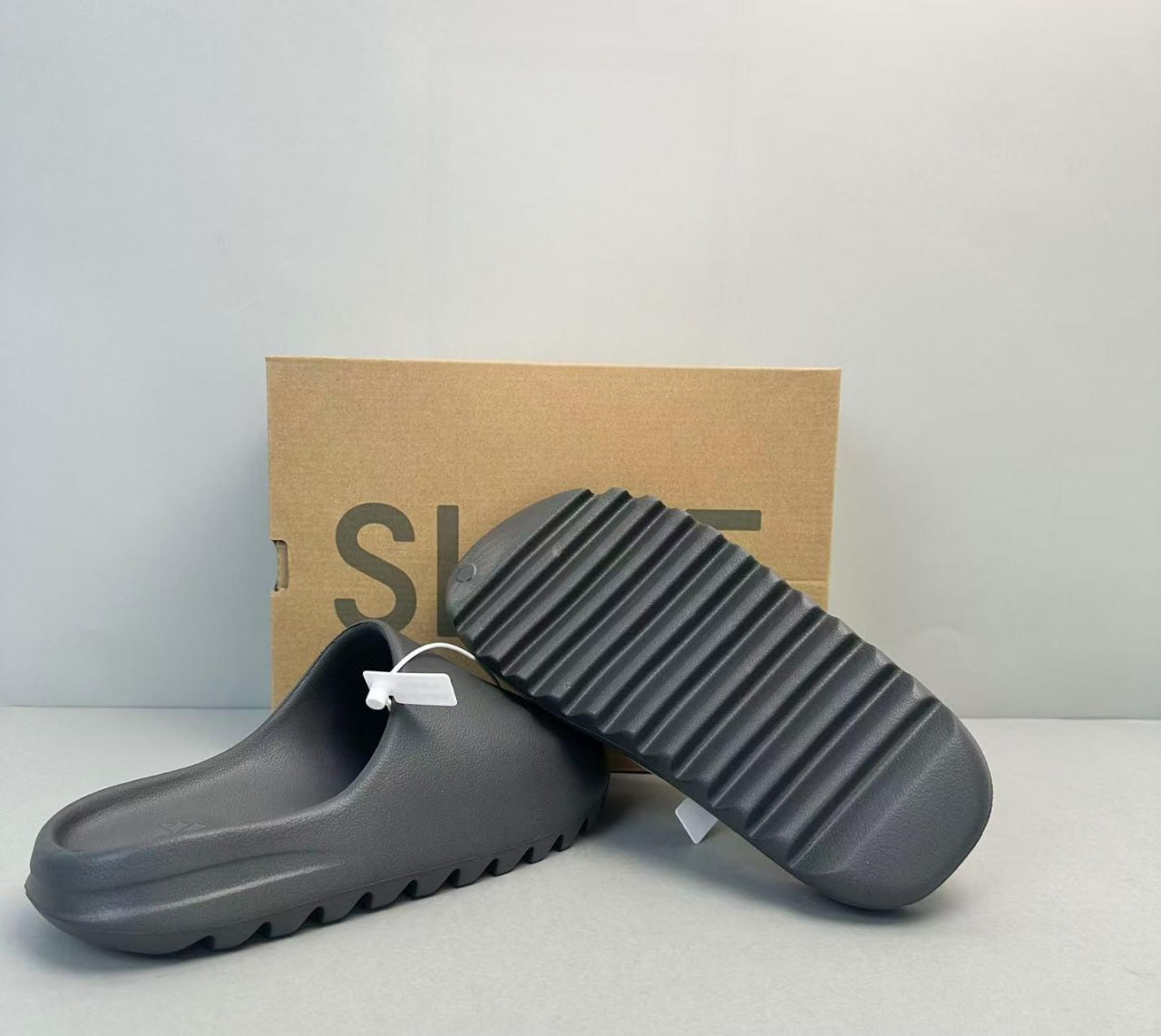 Adidas Yeezy Slide Sandals [17 styles]