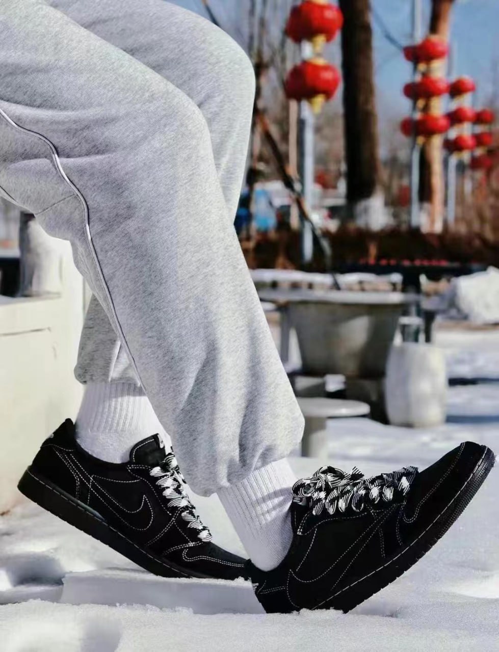 Nike Air Jordan 1 Low OG SP Sneakers [16 styles]