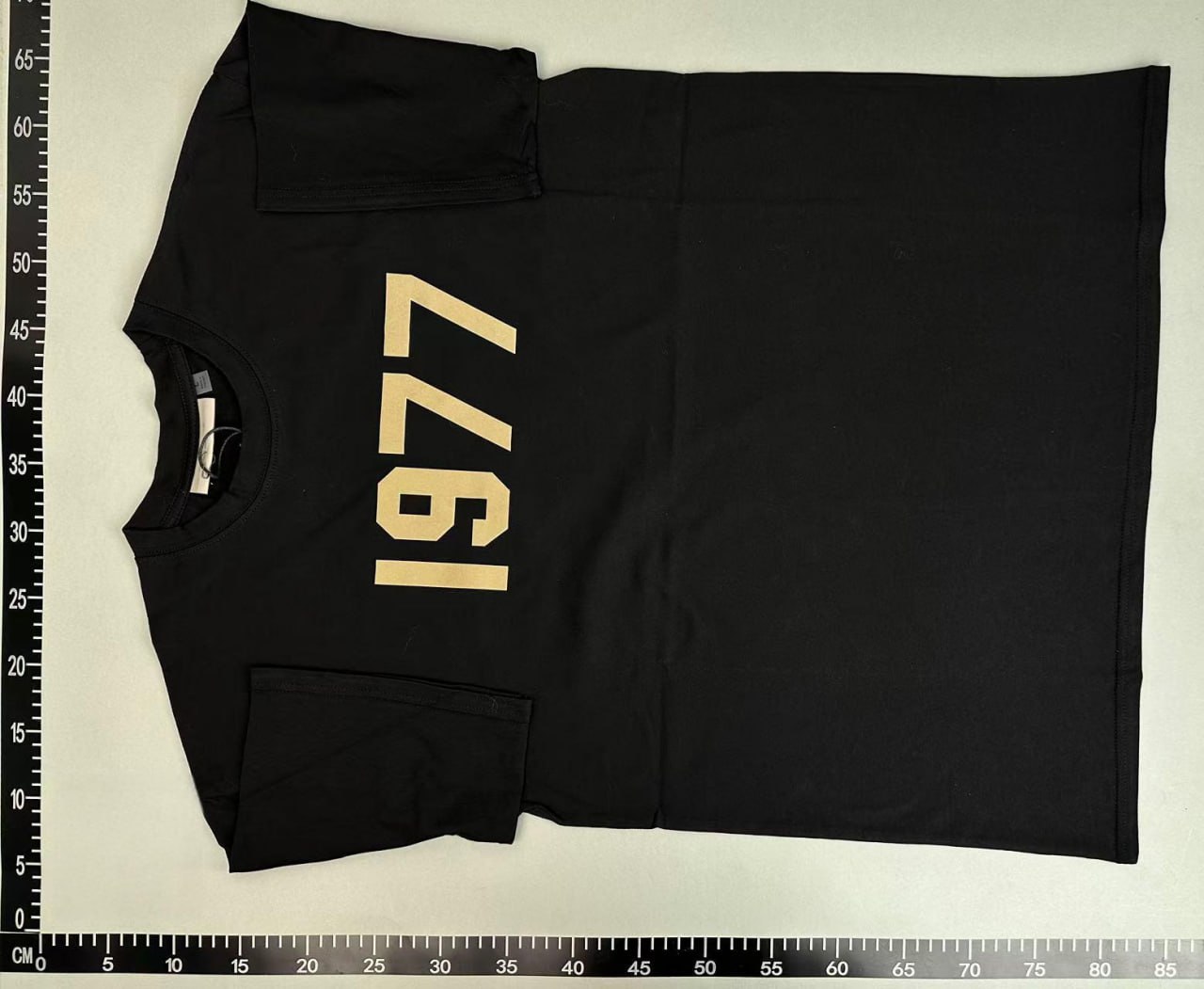 1977 Graphic T-Shirt [4 styles]