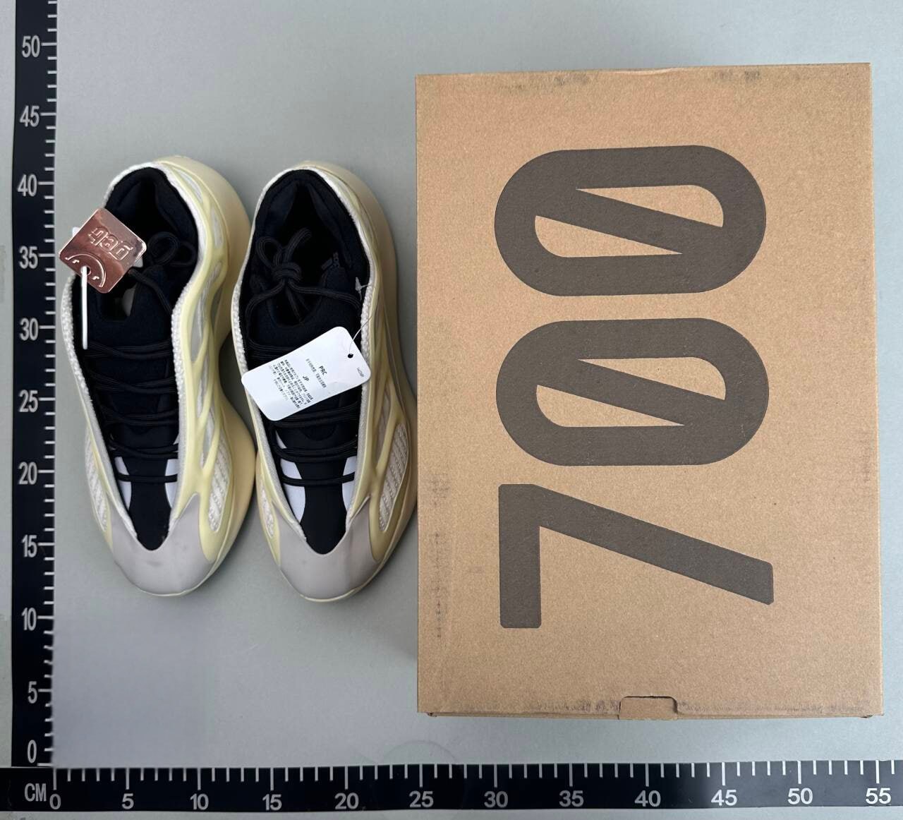 Adidas Yeezy Boost 700 Sneakers [9 styles]