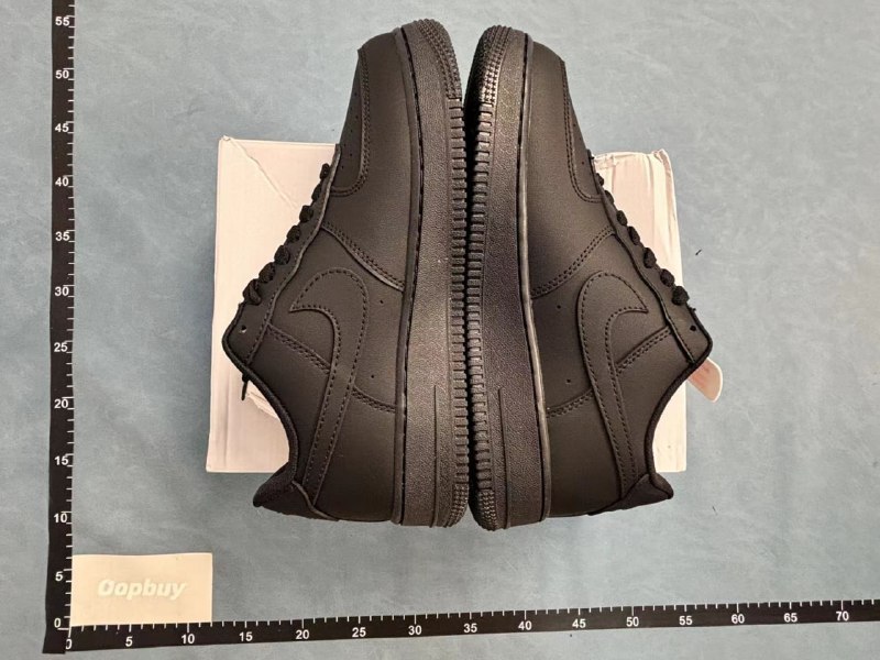 Nike Air Force 1 Sneakers [22 styles]