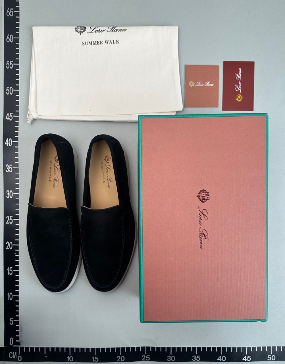 Suede Loafers [8 styles]