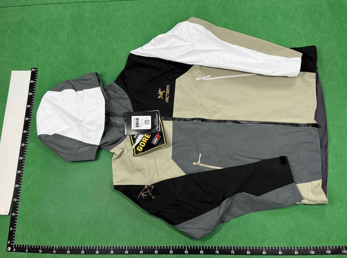 The North Face Mountain Jacket [26 styles]