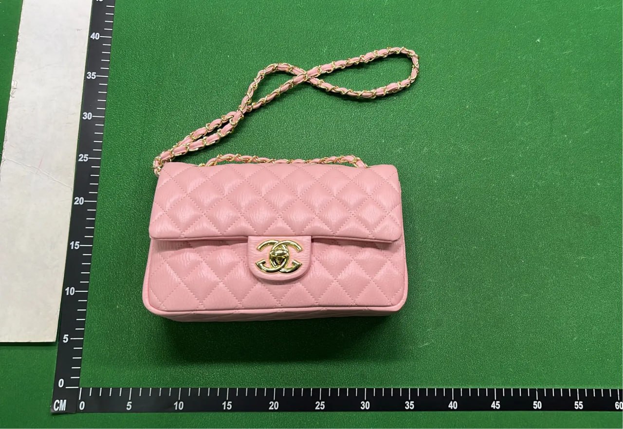 Chanel 25P Kelly Handbag [40 styles]