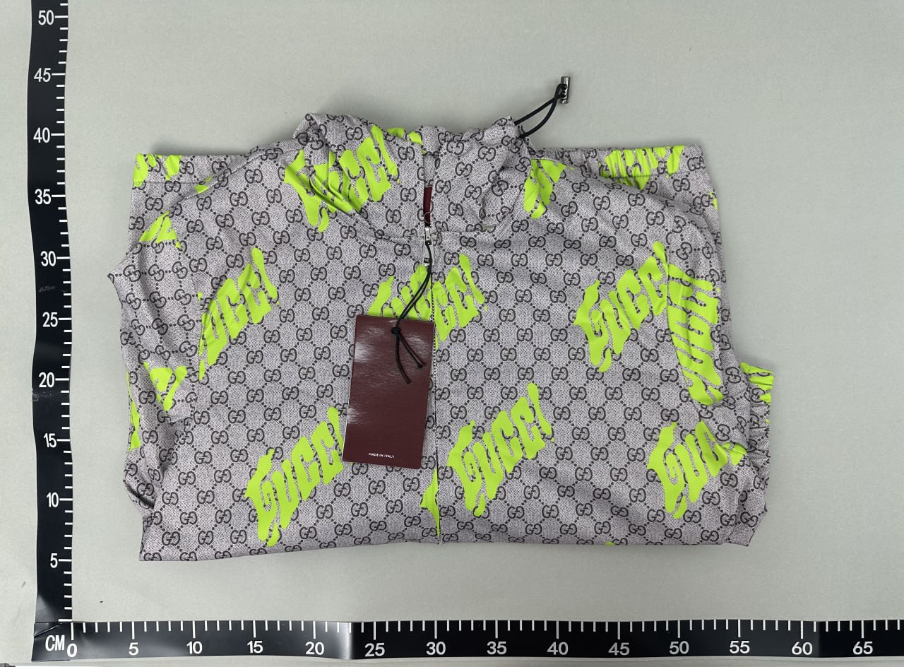 Gucci GG Supreme Hooded Jacket [19 styles]