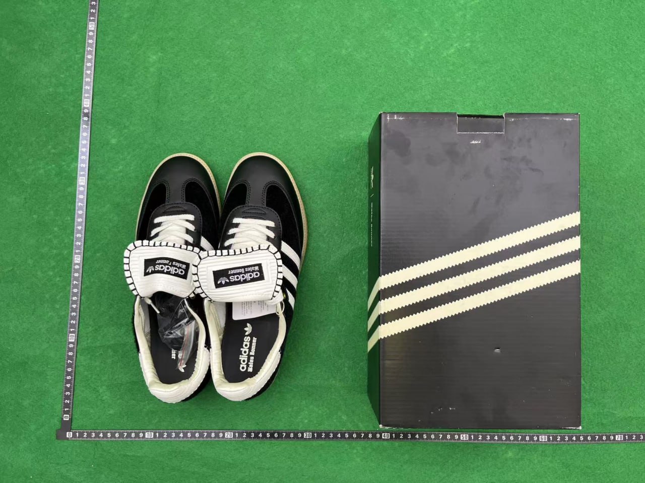 Adidas Samba Sneakers [11 styles]
