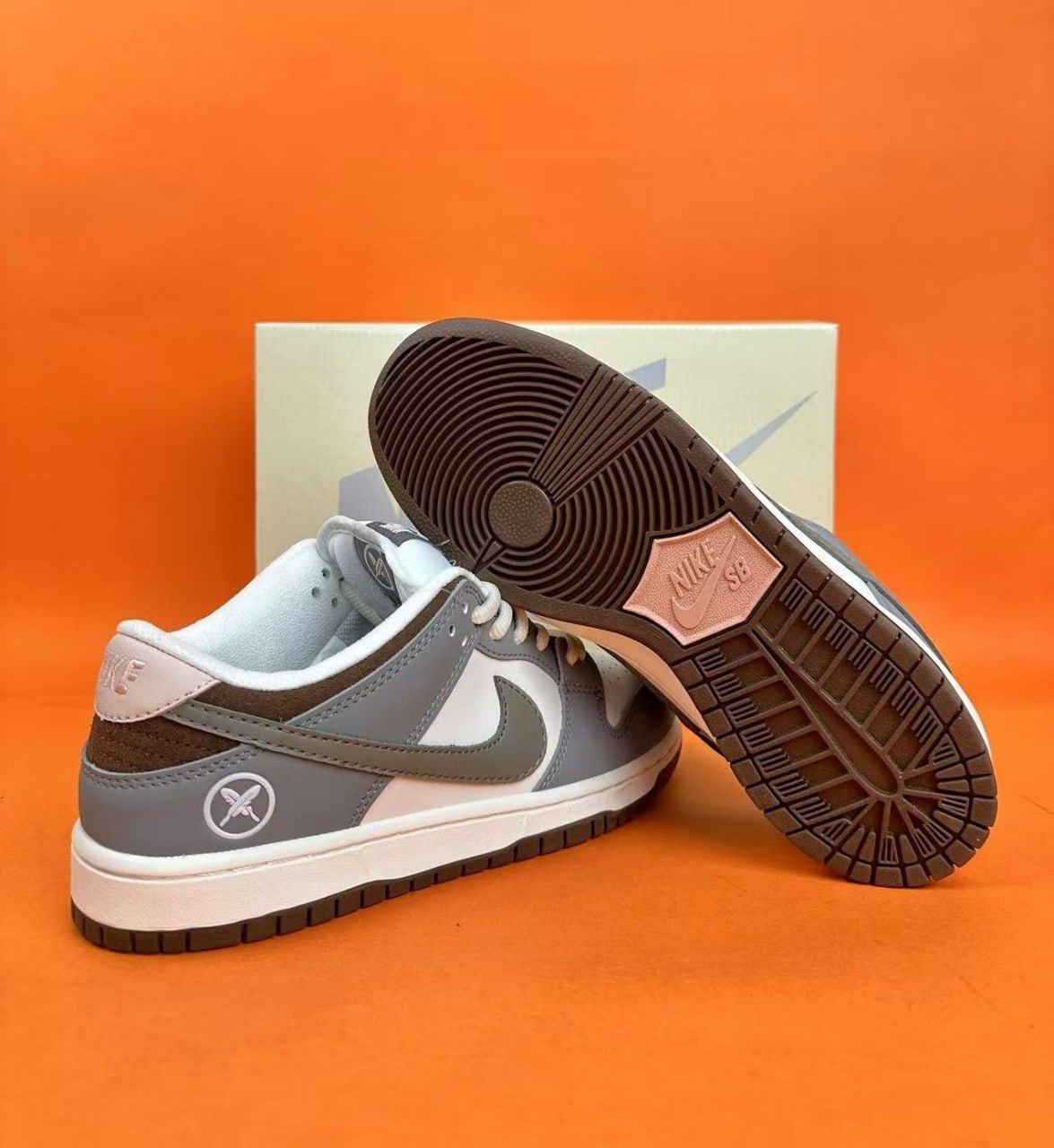 Nike Dunk Low Sneakers [26 styles]