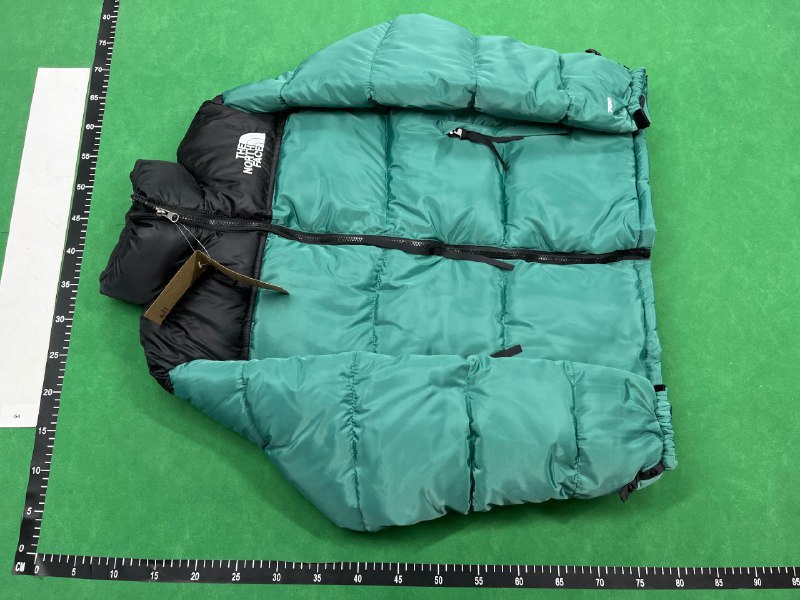 The North Face Nuptse Jacket [1 style]
