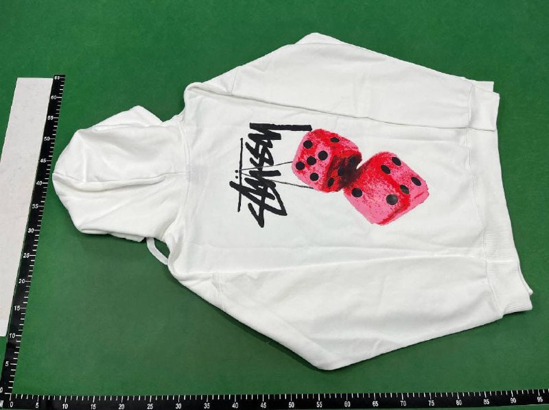 Stüssy Hoodies [28 styles]