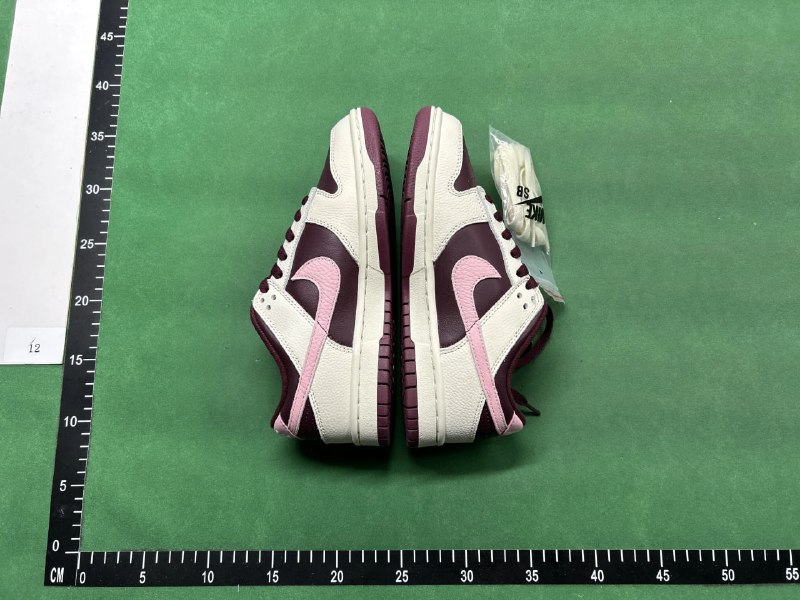 Nike Dunk Low Sneakers [32 styles]