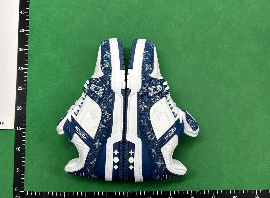 LV B22 Sneakers [22 styles]
