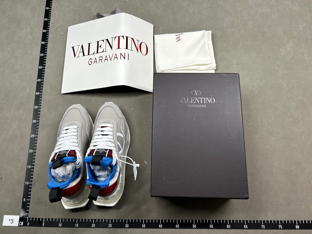 Valentino Garavani VLOGO Sneakers [9 styles]