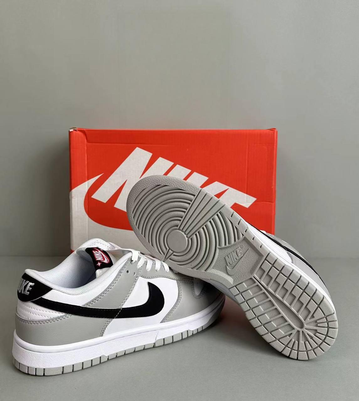 Nike Dunk Low Sneakers [33 styles]