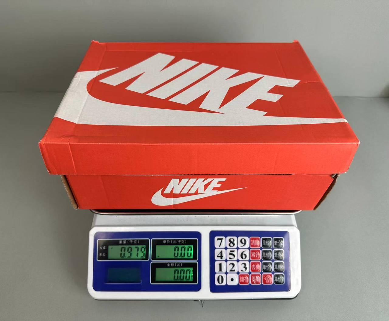 Nike Dunk Low Sneakers [33 styles]