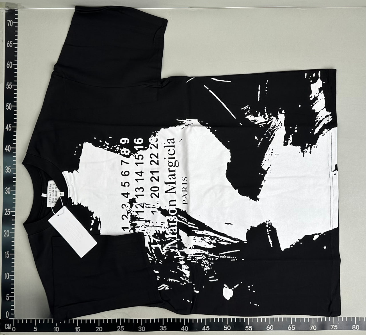 Maison Margiela Calendar Print T-Shirts [38 styles]