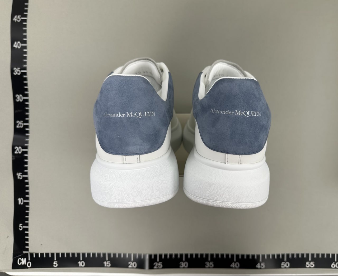 Alexander McQueen Oversized Sneakers [25 styles]