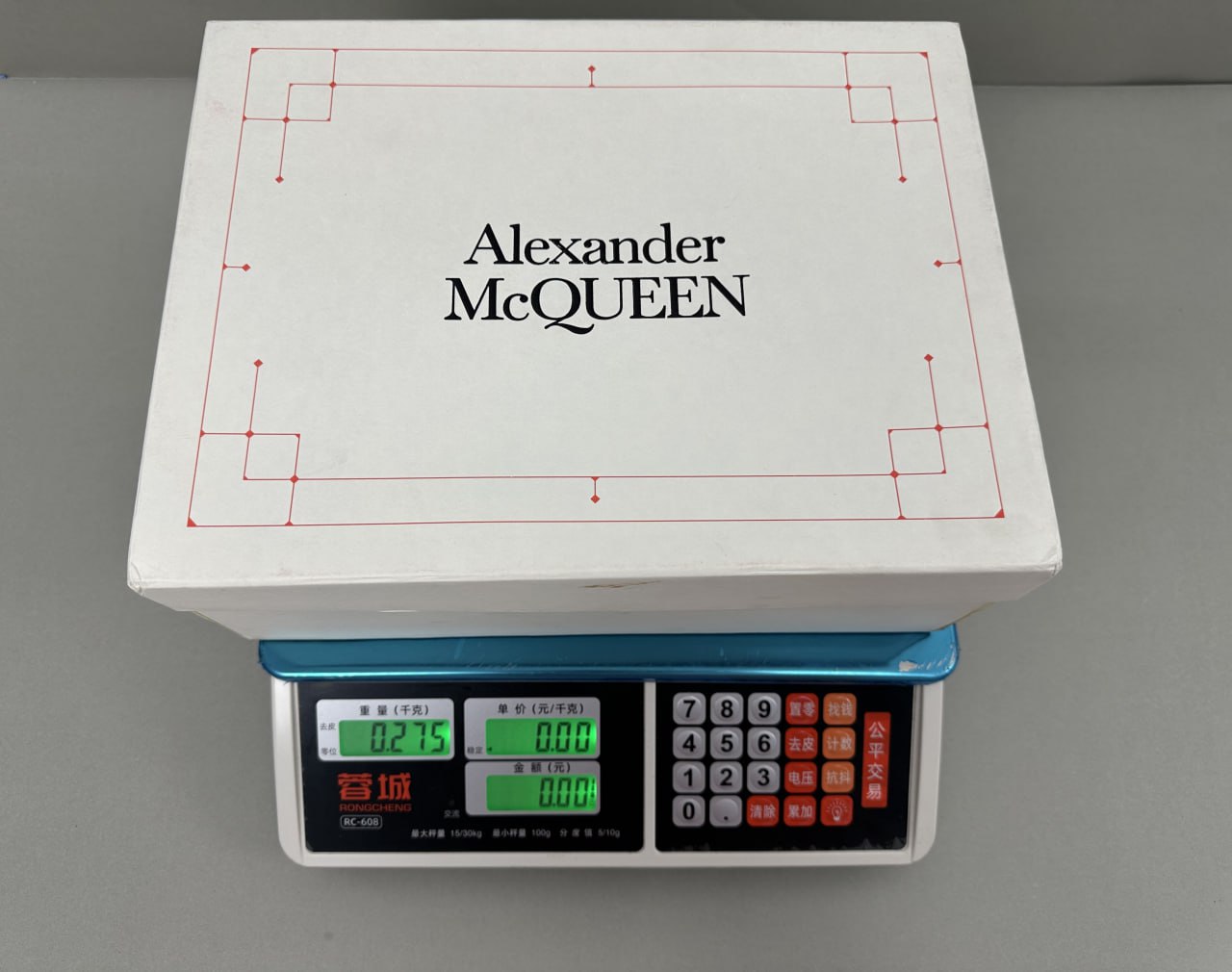 Alexander McQueen Oversized Sneakers [25 styles]