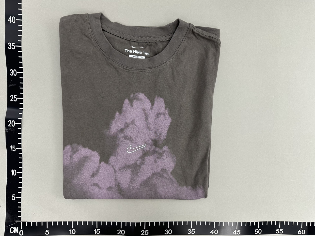 Nike Swoosh T-Shirt [29 styles]