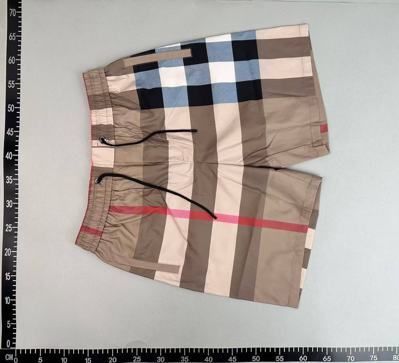 Burberry Check Print Shorts [5 styles]