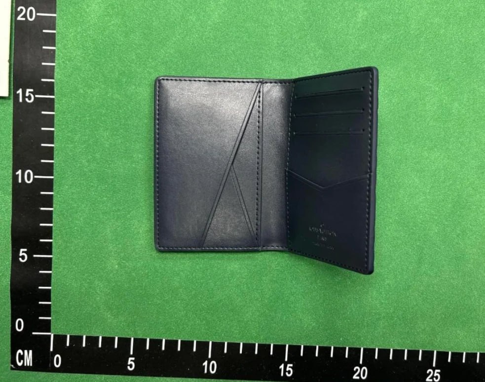 Louis Vuitton Monogram Envelope Wallets [13 styles]