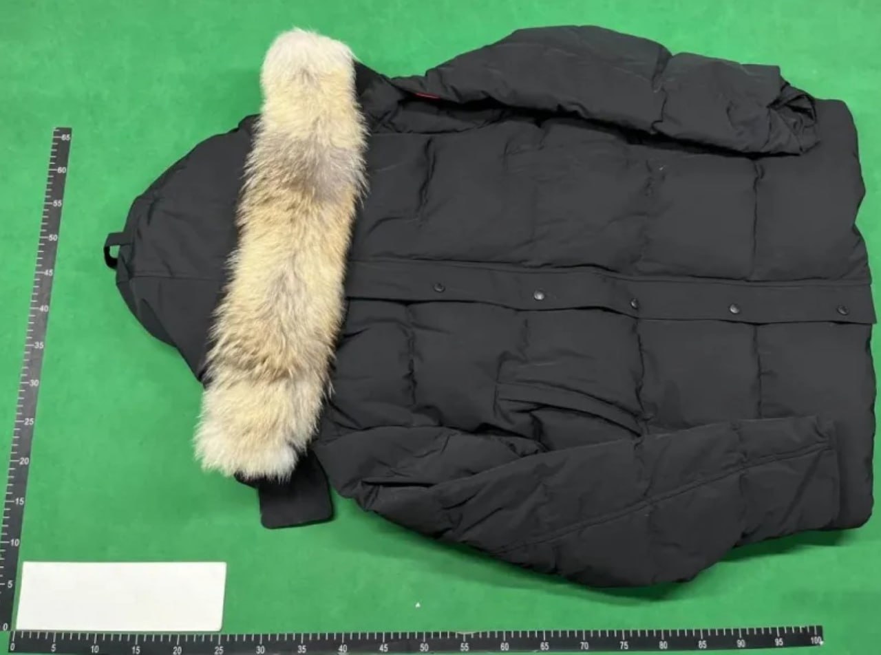 Canada Goose Jackets [35 styles]