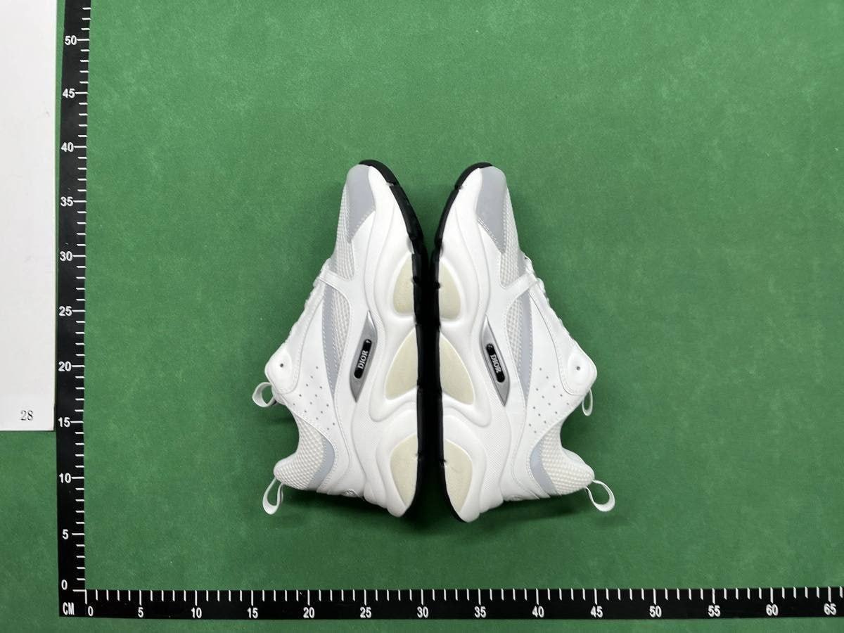 Dior B22 Sneakers [37 styles]