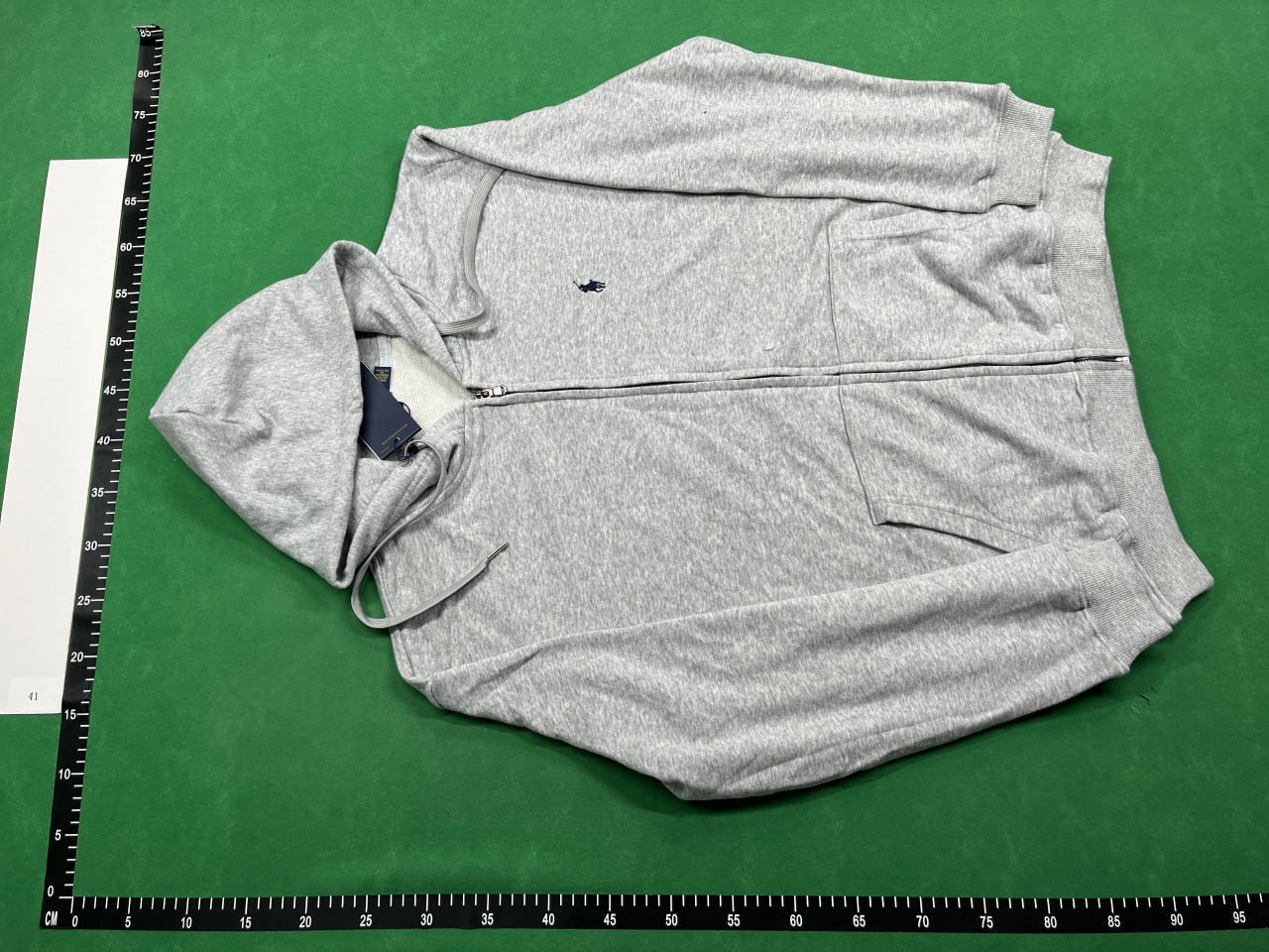 Polo Ralph Lauren Hoodies & Sweaters [1 style]